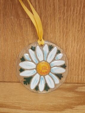Vintage Peggy Karr Glass Dream Catcher Ornament Daisy Design 3.25"